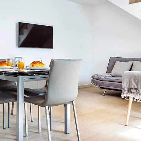 Cocoon House Canhas